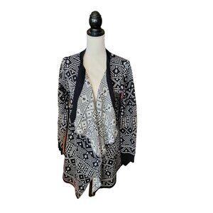 Windsor‎ Black and White Long Sleeve Open Cardigan Sweater in Size Medium